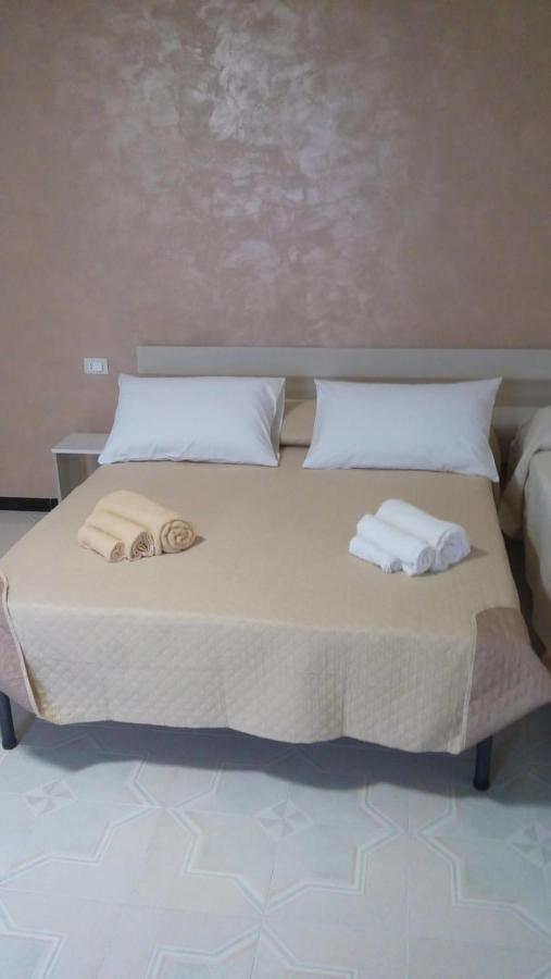 Daniela B&B Cariati Bagian luar foto