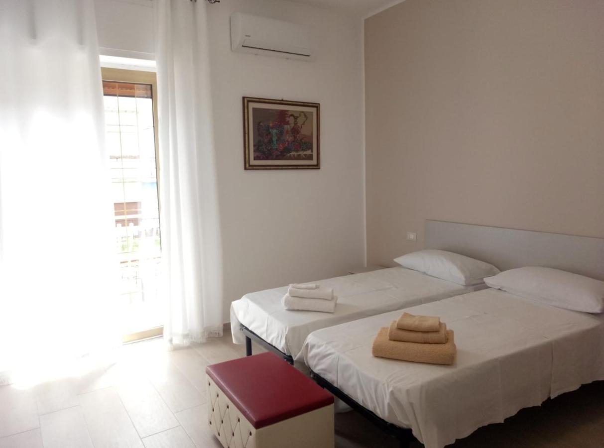 Daniela B&B Cariati Bagian luar foto