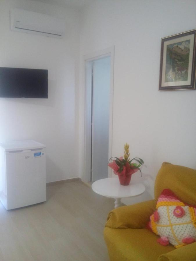 Daniela B&B Cariati Bagian luar foto